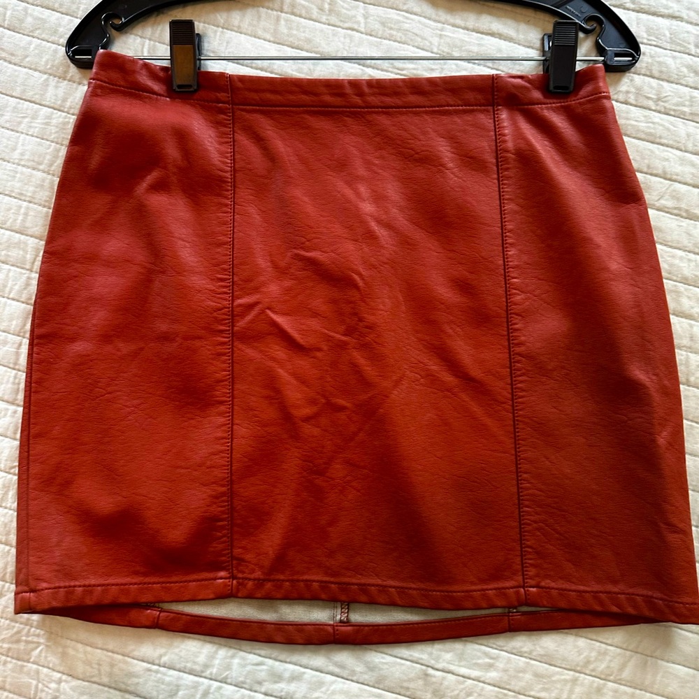 Forever 21 medium brown leather-like mini skirt